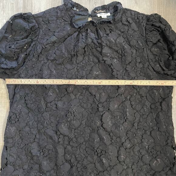 Ultra Pink black long sleeve mock neck lace blouse size L - Picture 3 of 11